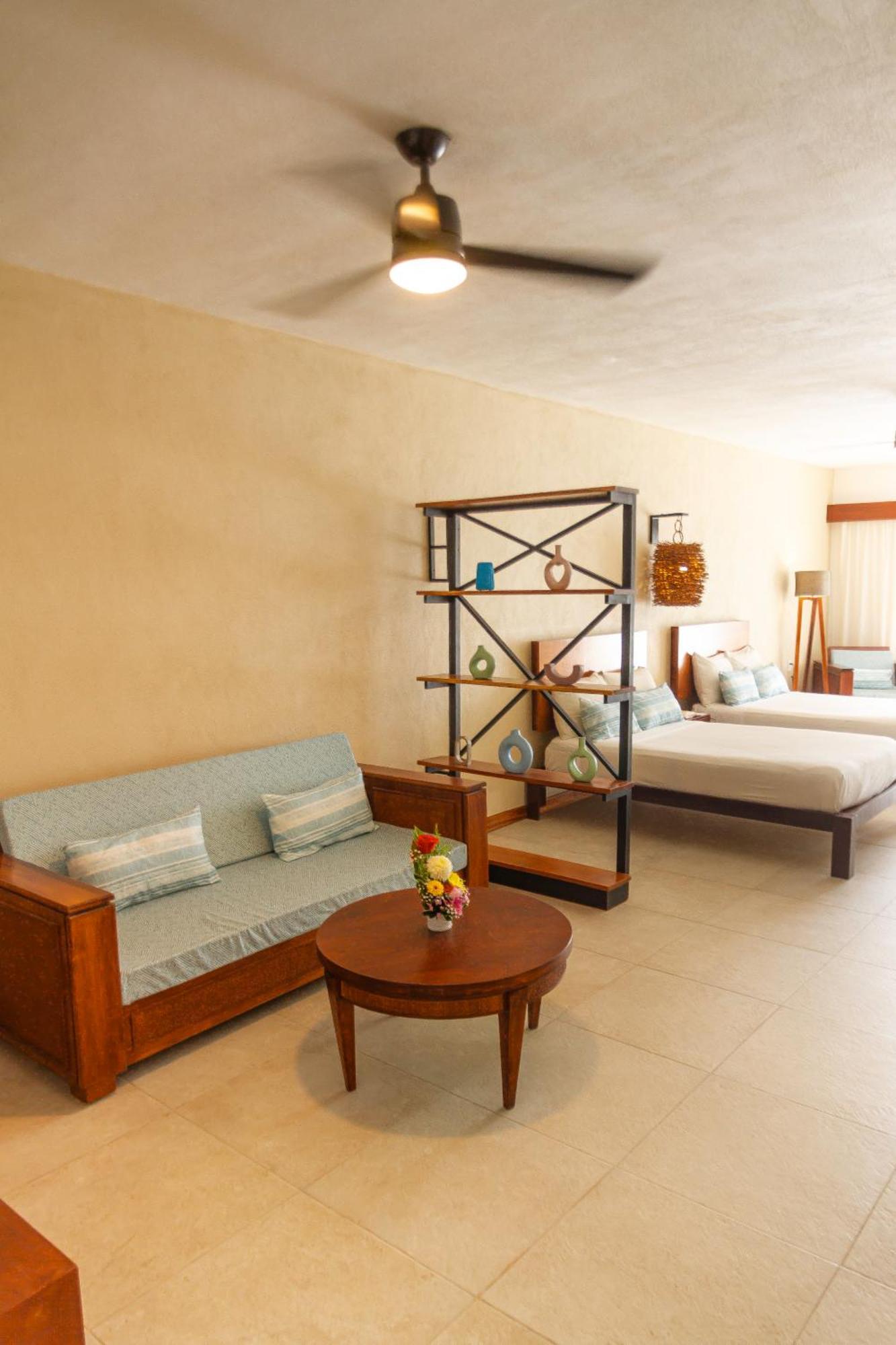 The Mint Resort Isla Mujeres Extérieur photo