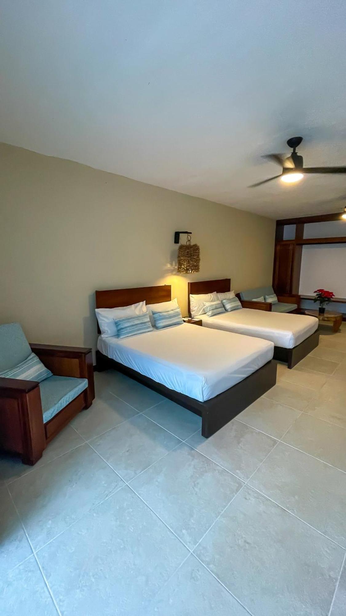 The Mint Resort Isla Mujeres Extérieur photo