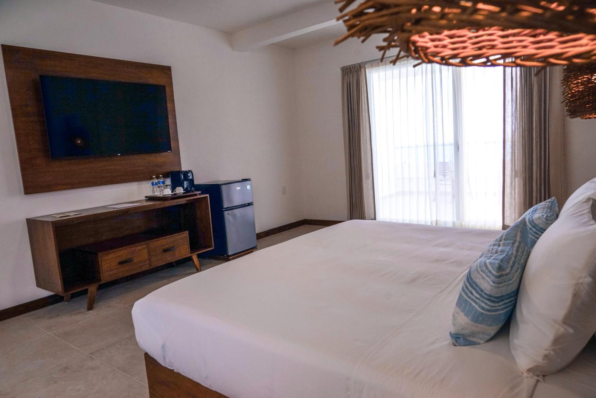 The Mint Resort Isla Mujeres Extérieur photo